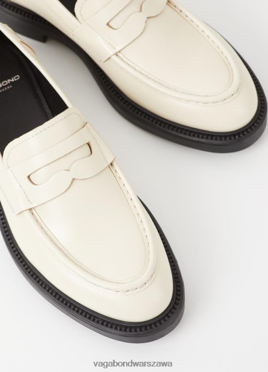 obuwie biała polerowana skóra kobiety L0VBFR138 Vagabond alex w loaferze